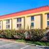 Отель La Quinta Inn & Suites by Wyndham Oakland Airport Coliseum в Окланде