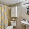 Отель Dolphin Point 202A - 2 Br Condo, фото 35