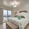 Отель Ocean Dunes Kure Beach Condo w/ Balcony & Pool, фото 3