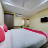 Отель OYO 28033 Pradha Grand, фото 6