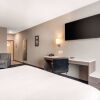 Отель Comfort Inn & Suites, фото 45