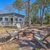 Отель Sunny Oak Island Retreat - 3 Blocks to Beach!, фото 1