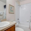 Отель Sue s West Haven Vacation Home, фото 7