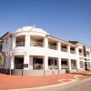 Отель Cottesloe Beach Hotel, фото 1