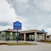 Отель Lakeview Inns & Suites - Edson Airport, фото 1