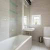 Отель The Holland Park Escape - Modern & Central 2BDR Flat, фото 7