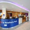 Отель Holiday Inn Express London - Newbury Park, an IHG Hotel, фото 12