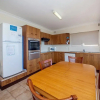 Отель Quarterdeck, Unit 3/12 Magnus Street, фото 8