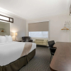 Отель Villa Inn & Suites, SureStay Collection by Best Western, фото 39