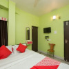 Отель OYO 12803 Moon Light Hotel, фото 5