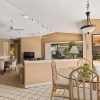 Отель Stone Private Home #14098 4 Bedrooms 3 Bathrooms Home, фото 13