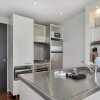 Отель QV Trendy Viaduct Harbour Apartment - 799 в Окленде