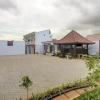 Отель Azka Homestay Syariah by OYO Rooms, фото 20