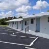 Отель Caribbean Shores Jensen Beach Motel в Дженсен-Биче