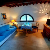 Отель Charming 4-bed Cottage 15 Minutes From Florence, фото 2