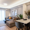Отель Newly Renovated 2Bdr Apt-5min to metro, фото 15