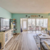 Отель North Myrtle Beach Townhome ~ 1 Mi to Beach!, фото 11