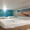 Отель Crash Pad Adventure Hostel, фото 3
