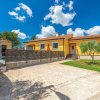 Отель Nice Home in Porec With Wifi and 3 Bedrooms, фото 1