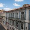 Отель Lisbon Charming Apartments - Chiado в Лиссабоне