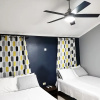 Отель Cozy Crib 5mins from the airport, фото 18