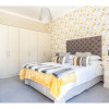 Отель Stunning 1BR Apartment in Central York W/parking, фото 3