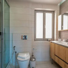 Отель White&Gray Apartment, фото 10