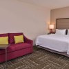 Отель Hampton Inn & Suites Dallas Market Center, фото 32