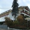 Отель Gasthof Berghof в Илинген-Бирендорфе