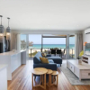 Отель Sandbox Luxury Beach Front Apartments, фото 4