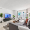 Отель Exquisite views Condo at Brickell, фото 16