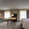 Отель Hampton Inn & Suites Milwaukee West, фото 7