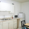 Отель New Kingston's Deluxe Apartment, фото 4