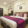 Отель OYO Rooms Malad, фото 16