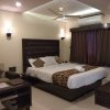 Отель JK Rooms 127 Hotel Parashar Check In, фото 34