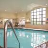 Отель Staybridge Suites Fort Wayne, an IHG Hotel, фото 16