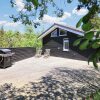 Отель 6 Person Holiday Home in Albaek, фото 15
