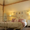 Отель Llansabbath Country Farmhouse B&B, фото 5