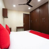 Отель Oyo 42732 Qlark Palace, фото 18