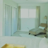 Отель Deerfield-Private Resort Style Home Mins To The Beach, фото 4
