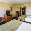 Отель COMFORT INN & SUITES, фото 2