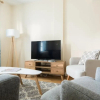 Отель The Lapis Lounge - Large 3BDR House at River Avon, фото 4