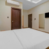 Отель OYO Flagship 80648 HOTEL DDS LAWN, фото 6