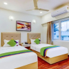 Отель Treebo Galaxy Suites Mathikere, фото 3