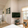 Отель 6 Person Holiday Home in Blokhus, фото 4