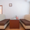 Отель RedDoorz Plus near Van Mieu Quoc Tu Giam, фото 2