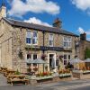 Отель The Craven Heifer Addingham, фото 17