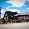 Отель Midway Inn & Suites в Оук-Лоне