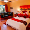 Отель African Footprints Lodge, фото 3