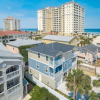 Отель Oceanside Paradise - Ultra-modern Beach Townhouse, фото 1